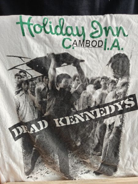 DEAD KENNEDYS - Holiday In Cambodia T-SHIRT